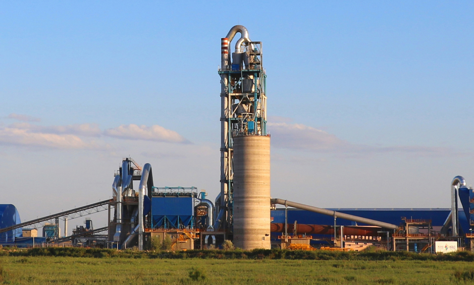 哈薩克西里日產2500噸熟料水泥生產線